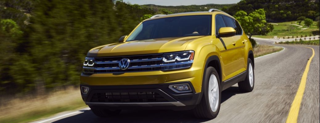 2018 Volkswagen Atlas front quarter view