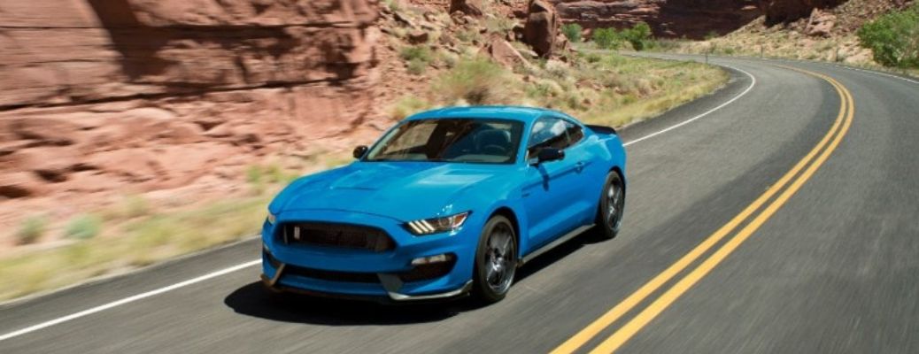 2017 Ford Mustang front quarter view