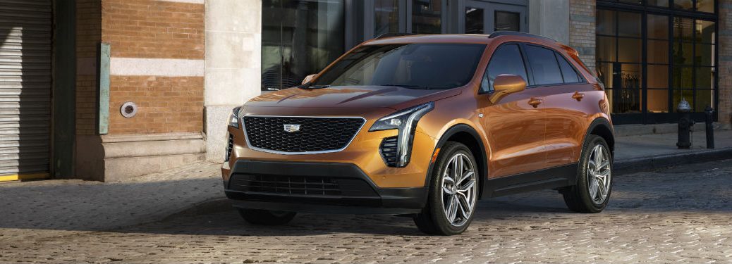 Front driver side exterior view of a bronze 2019 Cadillac XT4
