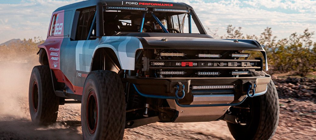 2021 Ford Bronco drives through a desert