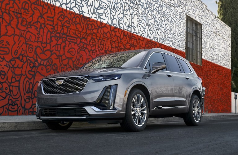 Front driver angle of a grey 2021 Cadillac XT6