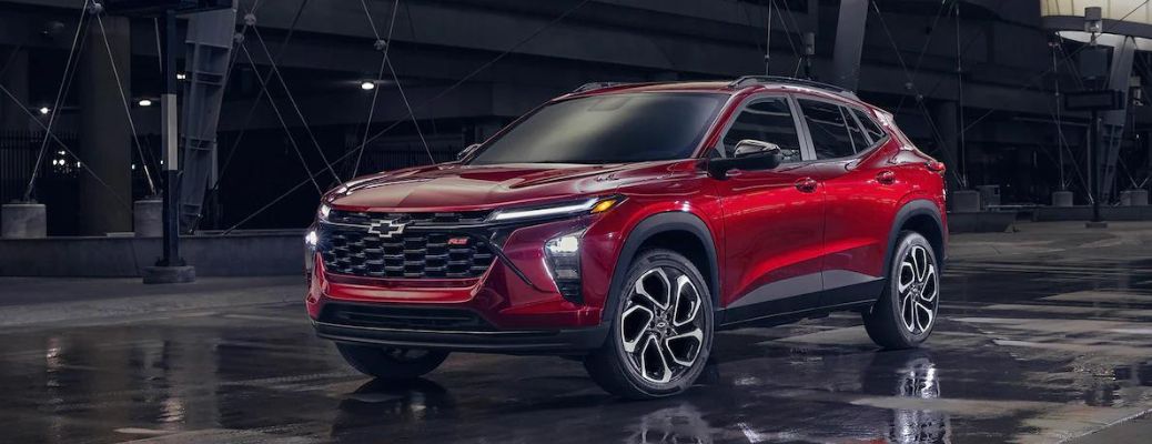 Front view of the 2024 Chevrolet Trax parked