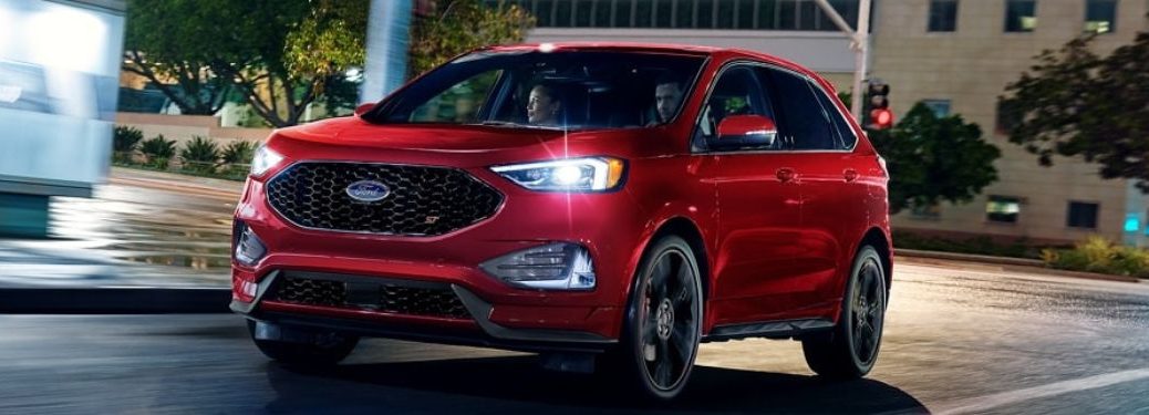 2023 Ford Edge front and side view
