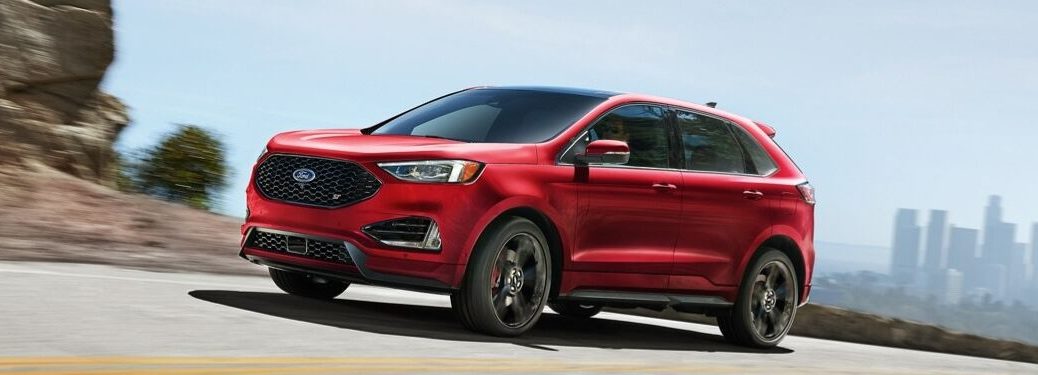 2024 Ford Edge side view