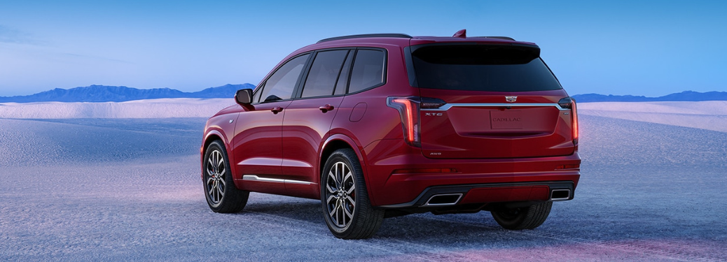 2024 Cadillac XT6 back view