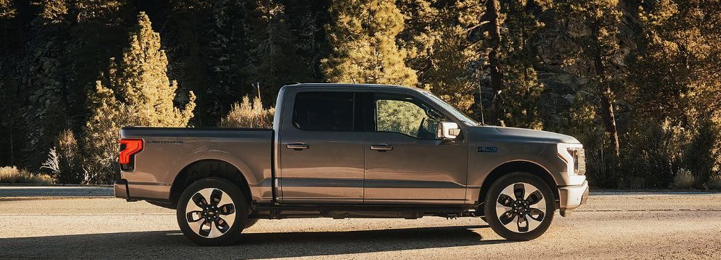 Ford F-150 Lightning® exterior side view