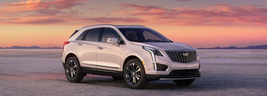 2025 Cadillac XT5 exterior side view