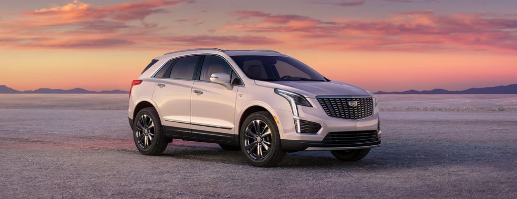 Cadillac CT5 exterior side looks