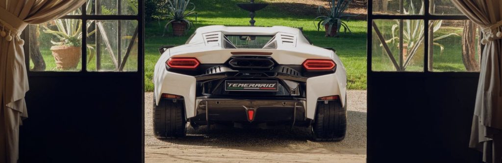 the rear view of a Lamborghini car