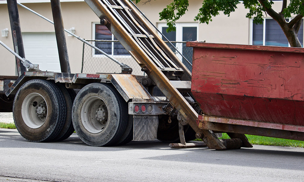 Why buy a used roll off truck? TruckMax Miami