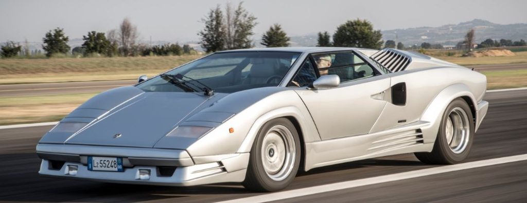 What does the Lamborghini Countach LP 500 look like?