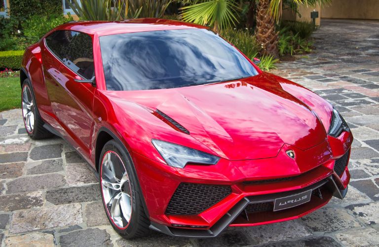 Lamborghini Urus exterior front look