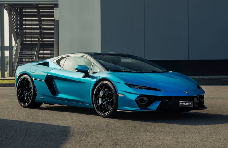 front and side view of the 2026 Lamborghini Temerario