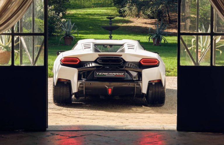 rear view of the 2026 Lamborghini Temerario