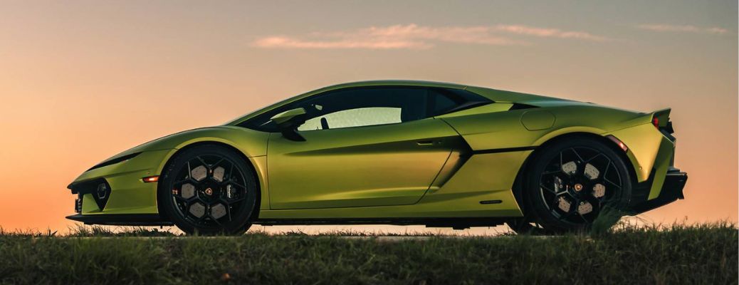 2026 Lamborghini Temerari exterior side view