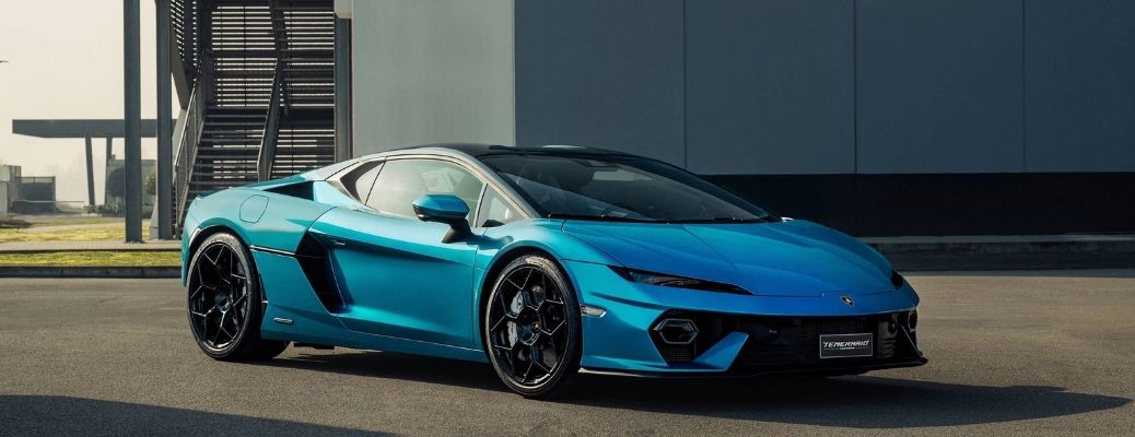 2026 Lamborghini Temerario exterior front side view