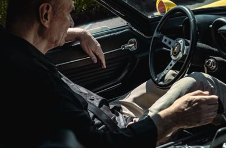 Driving the Lamborghini Miura SV