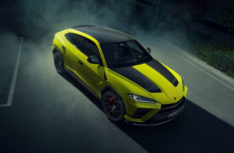2027 Lamborghini Urus exterior top view
