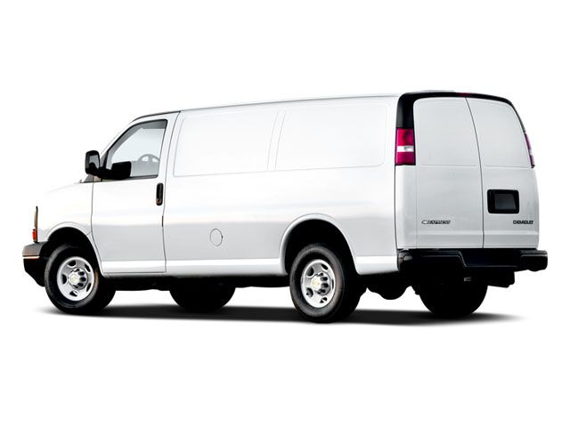 2009 Chevrolet Express 2500 Work Van