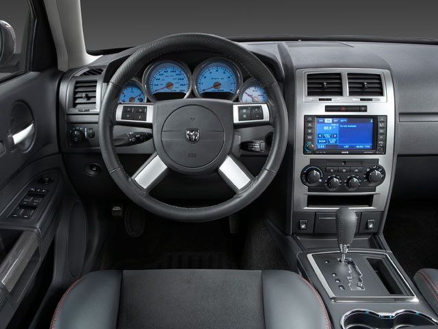 2010 Dodge Charger Base