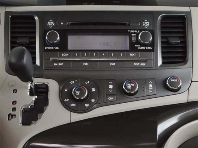 2011 Toyota Sienna LE Melbourne FL