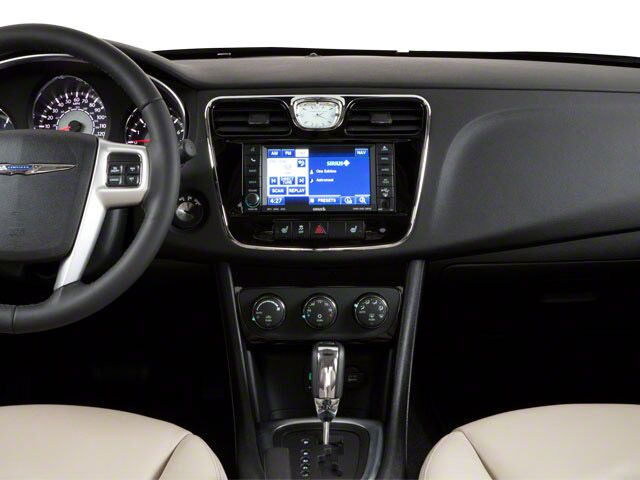 2012 Chrysler 200 LX Whitecourt AB
