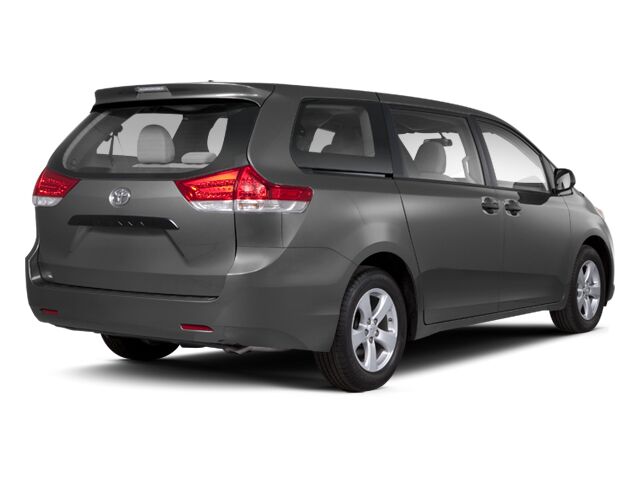 2012 Toyota Sienna XLE Minivan 4D Kansas City MO