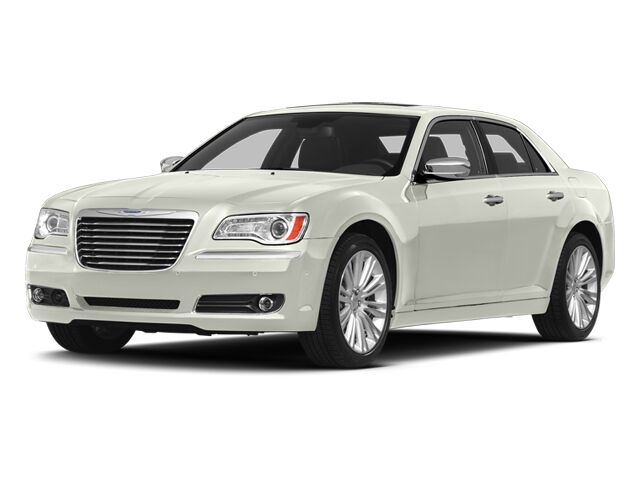 2013 Chrysler 300 Base's photo