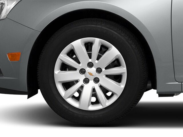 2013 Chevrolet Cruze 4d Sedan LS AT Benwood WV