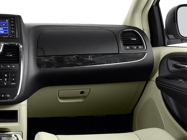 2013 Chrysler Town &amp; Country Touring Irving TX