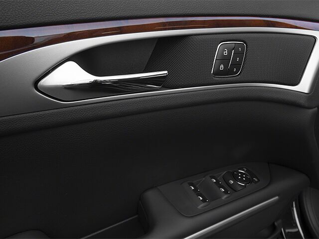 2013 Lincoln MKZ Hybrid SEDAN 4D 2.0L I4 HYBRID Austin TX