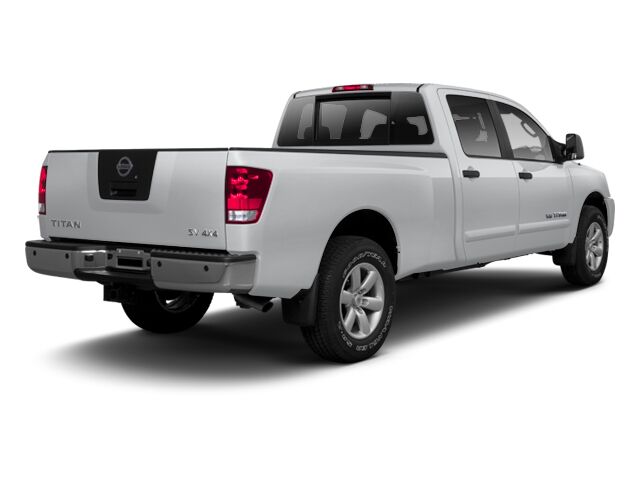 2013 Nissan Titan S Crew Cab 2WD