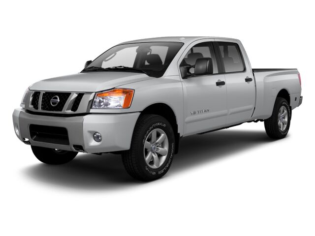 2013 Nissan Titan S Crew Cab 2WD