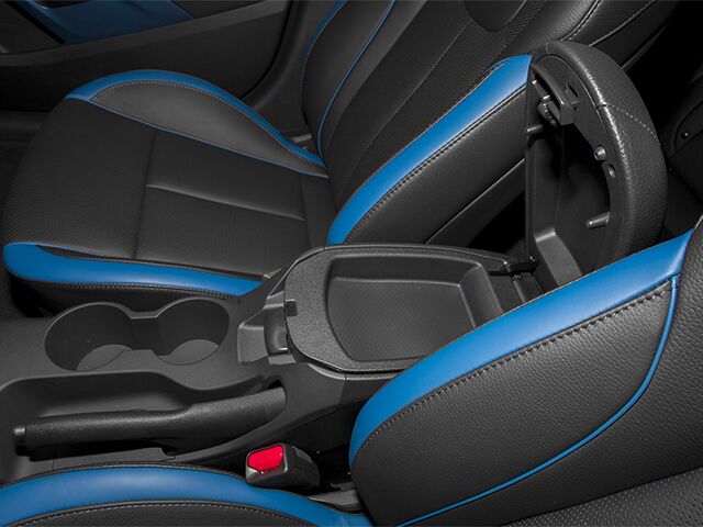 2014 Hyundai Veloster Turbo w/Black Chantilly VA