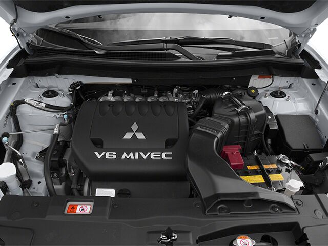 2014 Mitsubishi Outlander ES Hondo TX