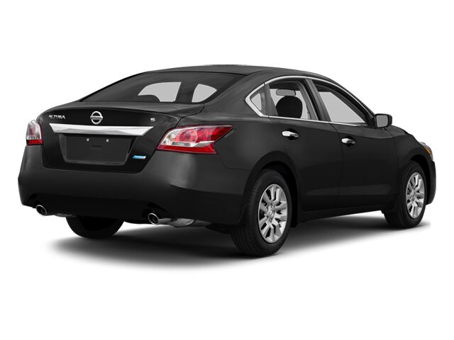 2014 Nissan Altima Sedan 4D S 2.5L I4