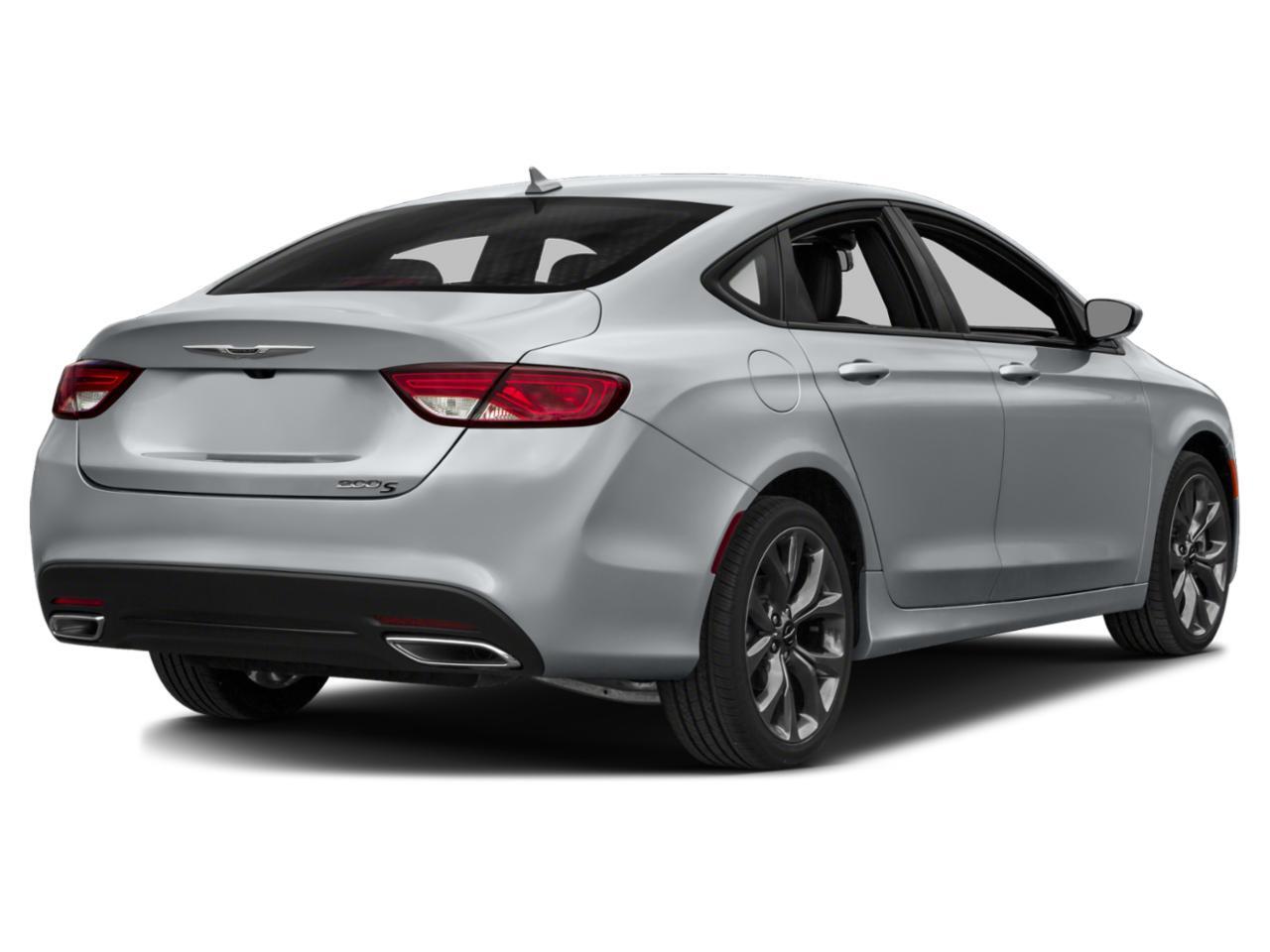 2015 Chrysler 200 Sedan 4D S 2.4L I4 Kansas City MO