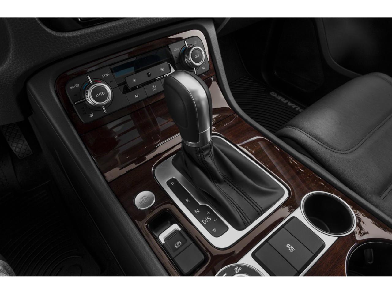 2015 Volkswagen Touareg VR6 Lux Chantilly VA