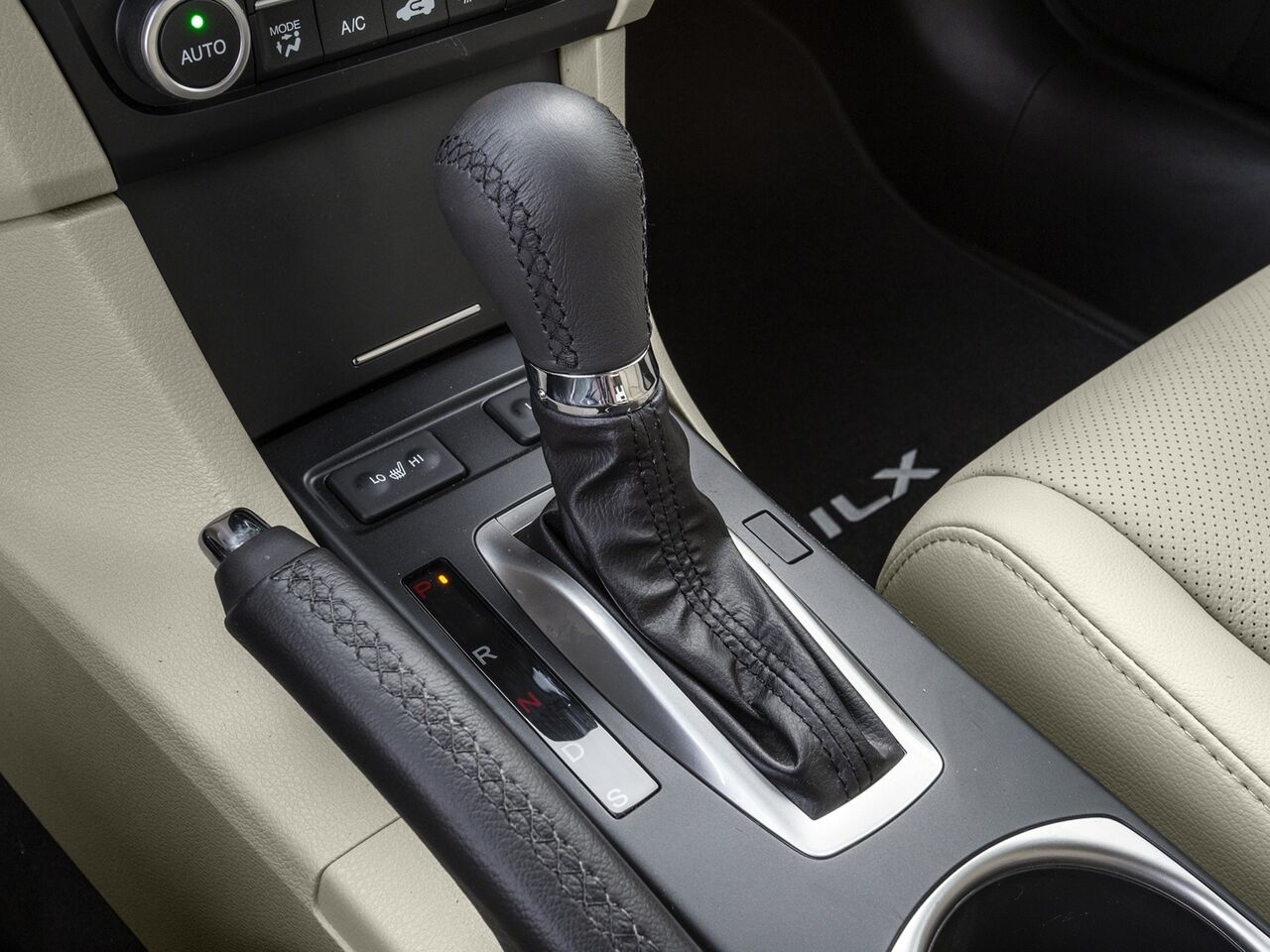2016 Acura ILX Premium Package | Technology Plus Package Mesa AZ