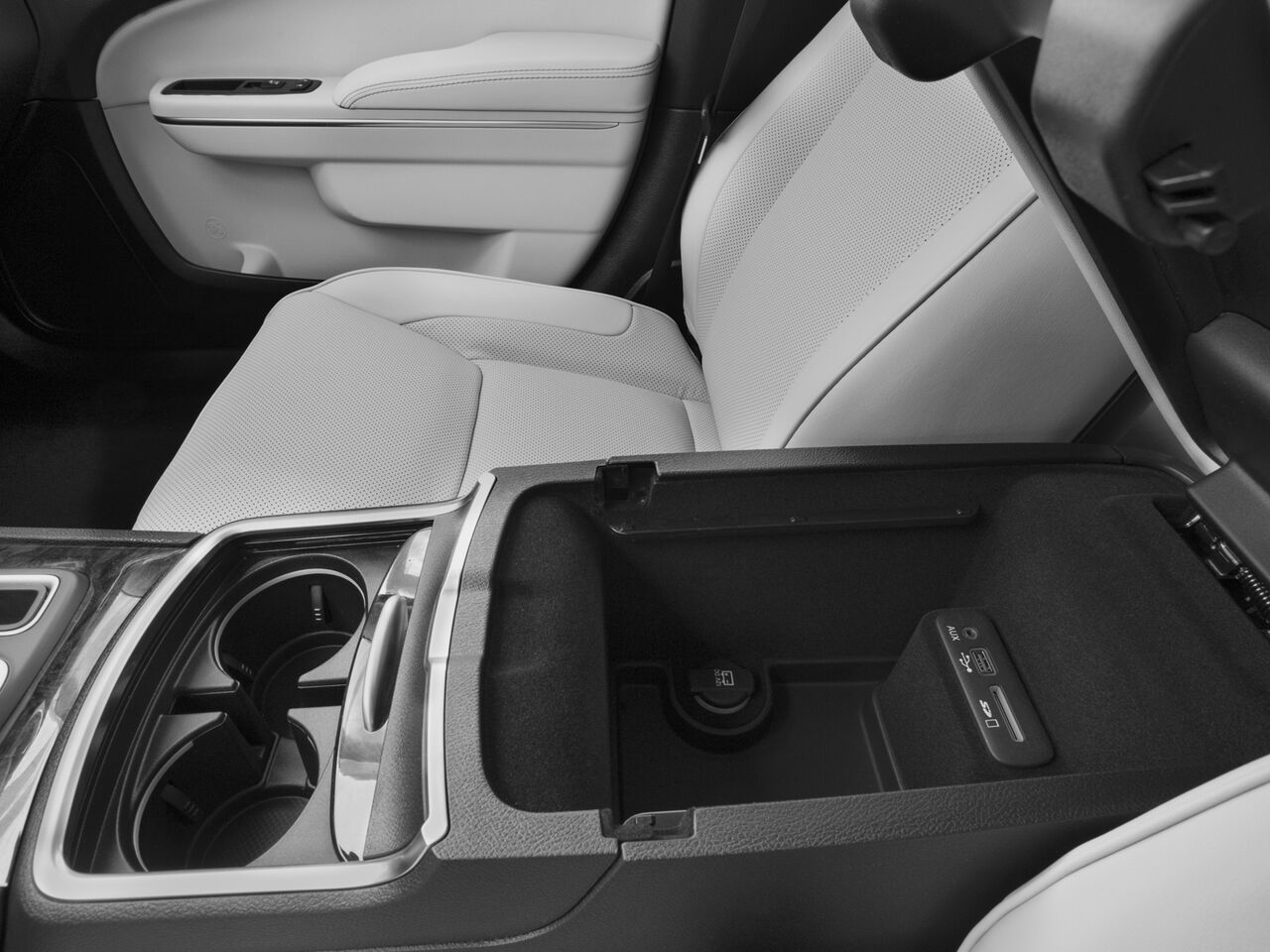 2016 Chrysler 300 C Crestwood KY