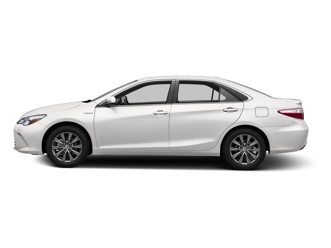 2016 Toyota Camry Hybrid LE | XLE | SE