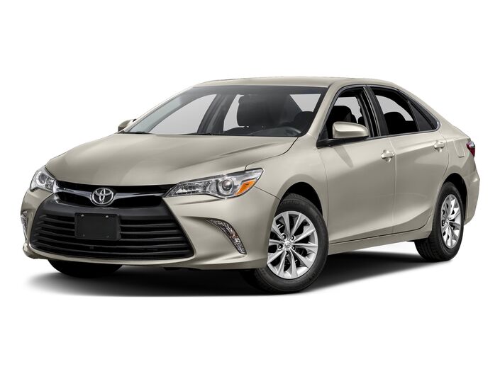 2016 Toyota Camry LE Oshkosh WI