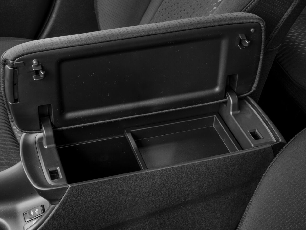 2016 Toyota Prius Four | Four Touring | Three | Two Eco | Three Touring Chantilly VA