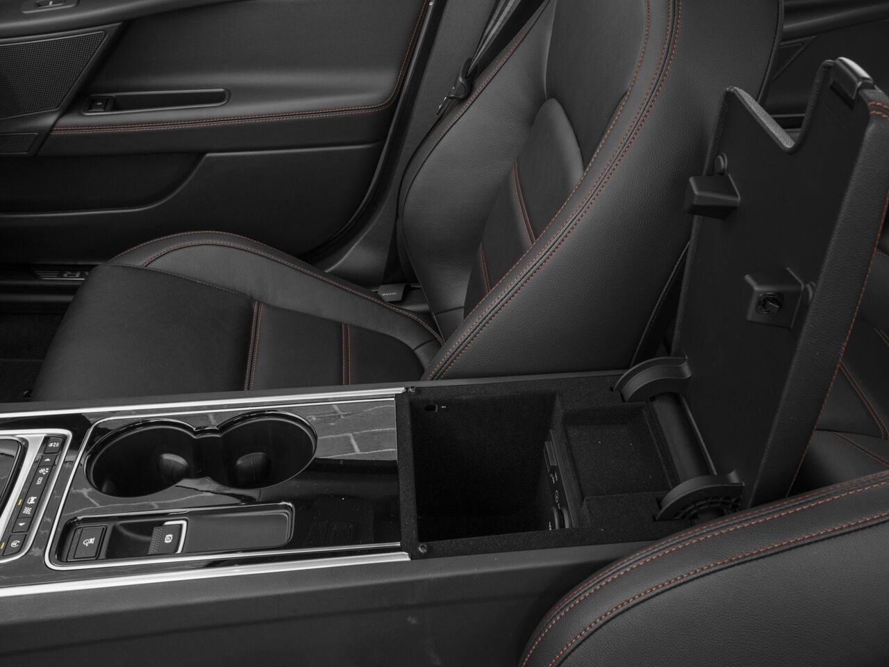 2017 Jaguar XE 35t Premium Chantilly VA