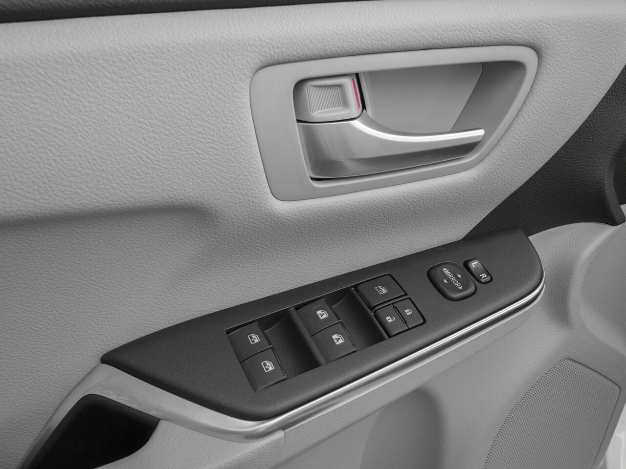 2017 Toyota Camry Akron OH