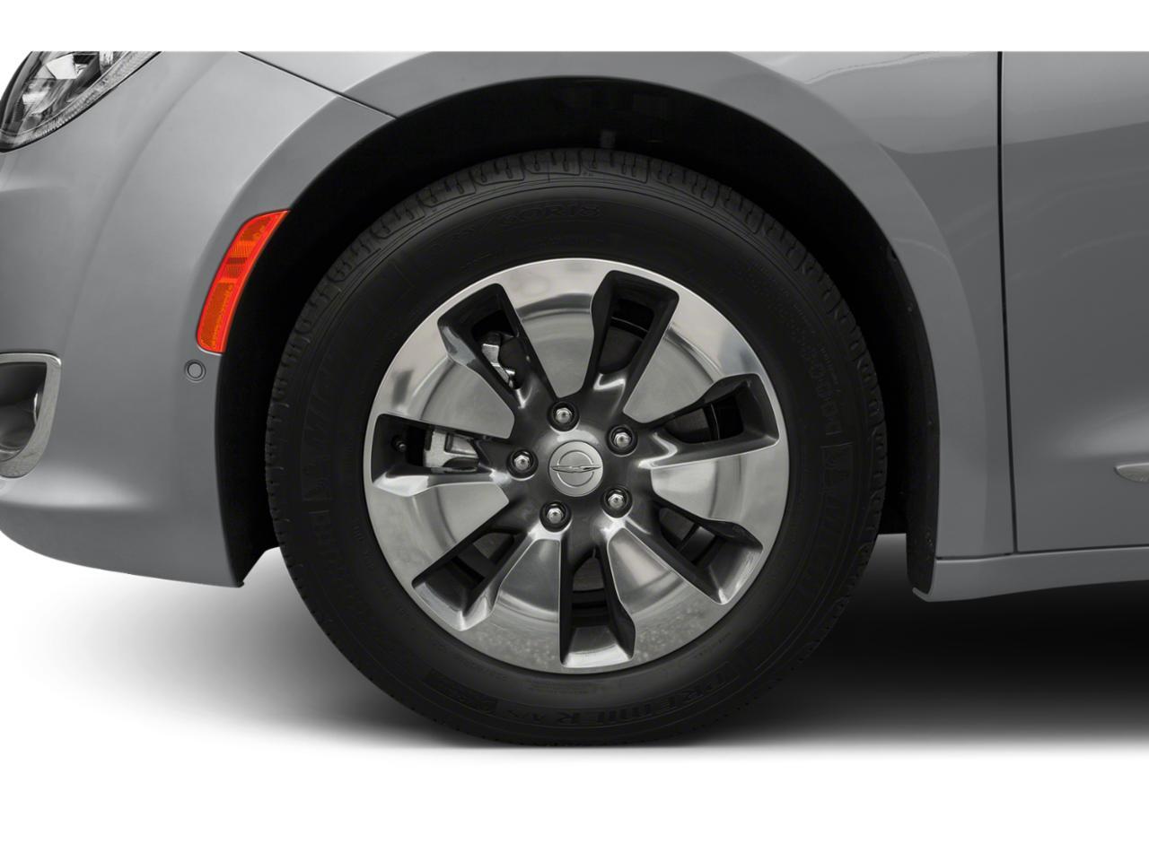 2018 Chrysler Pacifica Limited Corona CA