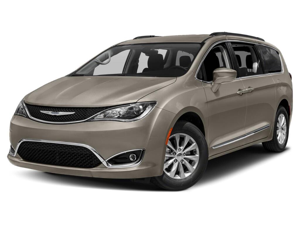 2018 Chrysler Pacifica Touring L Oshkosh WI