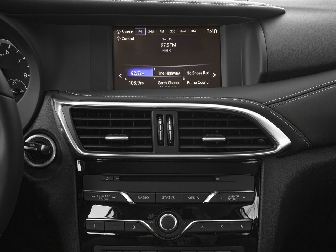 2018 INFINITI QX30/LUXURY/PRE Premium Guaynabo PR