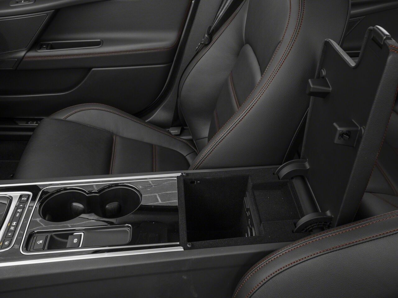 2018 Jaguar XE 25t Chantilly VA