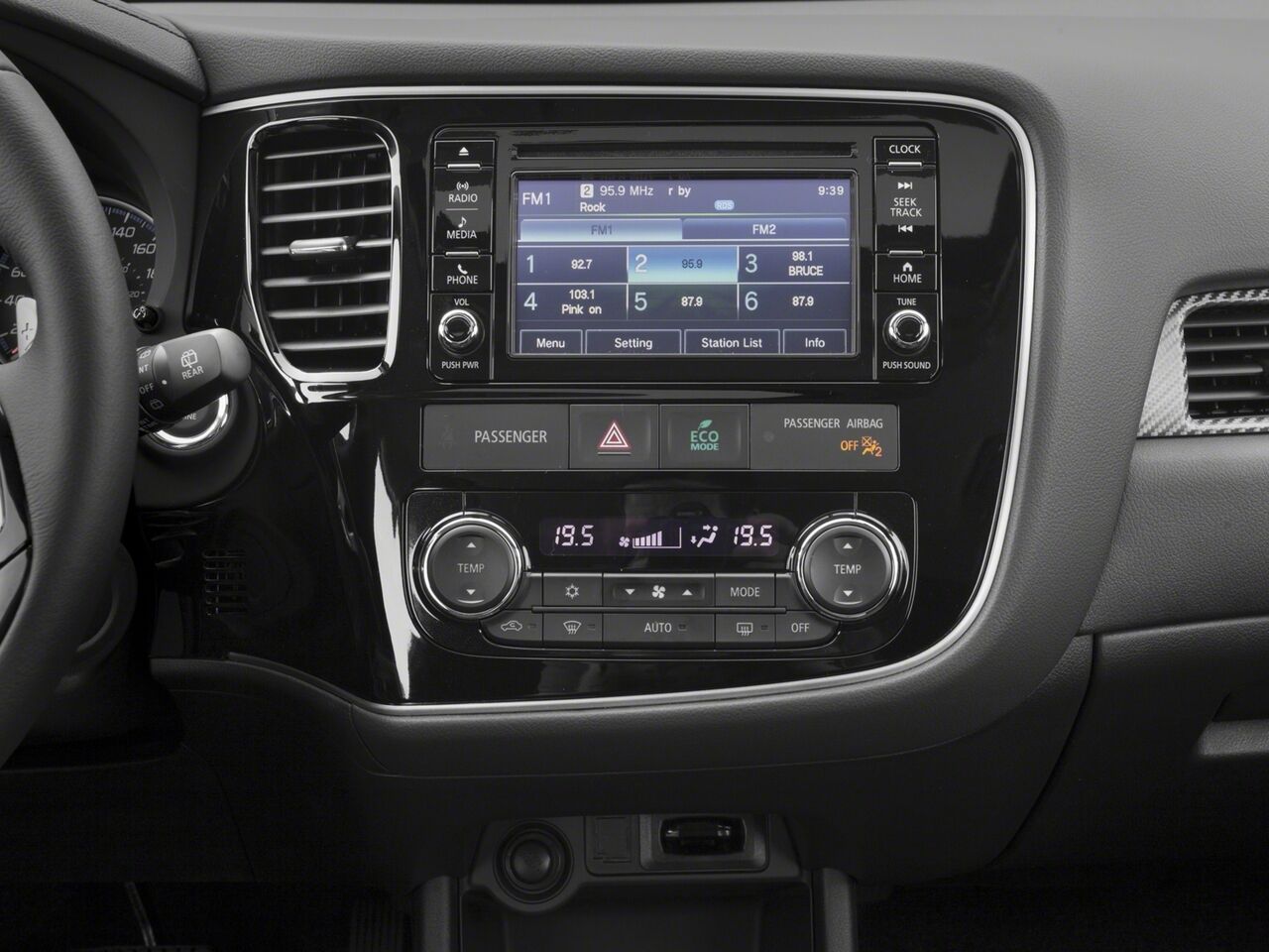 2018 MITSUBISHI OUTLANDER SE; LE; ES Kansas City MO